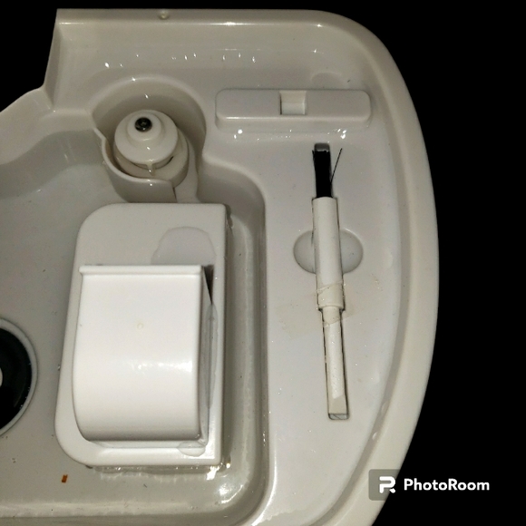 Walgreens Brand 1.3 Gal. Cool Mist Ultrasonic Humidifier With Night light - Picture 10 of 13